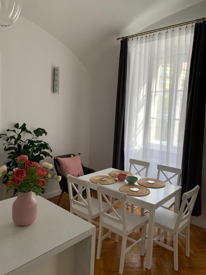 Forst-Haz Apartman Έγκερ Εξωτερικό φωτογραφία